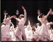 Elementos de escenografía con los faroles